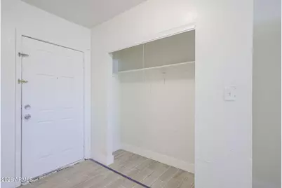 3025 N 37th Drive, Phoenix, AZ 85019 - Photo 13