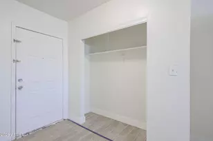 3025 N 37th Dr, Phoenix, AZ 85019 - Photo 13