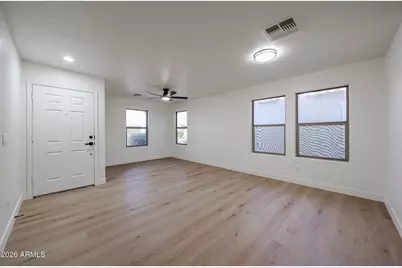 25861 W Lynne Lane, Buckeye, AZ 85326 - Photo 7