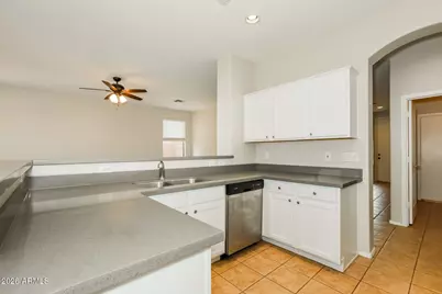 10 E Mill Reef Drive, San Tan Valley, AZ 85143 - Photo 9