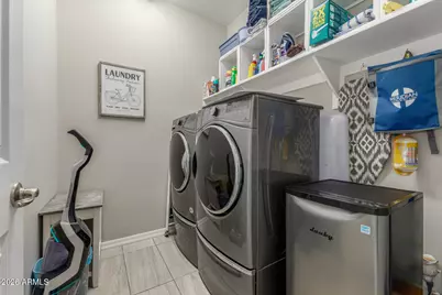 10043 W Robin Lane, Peoria, AZ 85383 - Photo 23