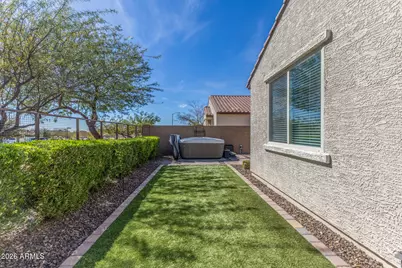 10043 W Robin Lane, Peoria, AZ 85383 - Photo 27