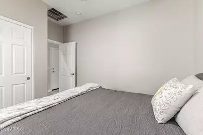 10043 W Robin Lane, Peoria, AZ 85383 - Photo 19