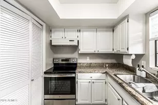 15402 N 28th St, Phoenix, AZ 85032 - Photo 7