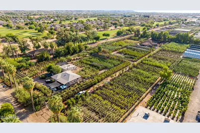 6520 S 28th Street #19, Phoenix, AZ 85042 - Photo 41