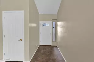 9241 W Sanna Cir, Peoria, AZ 85345 - Photo 5