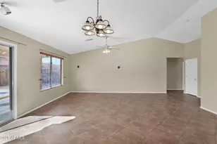 9241 W Sanna Cir, Peoria, AZ 85345 - Photo 13