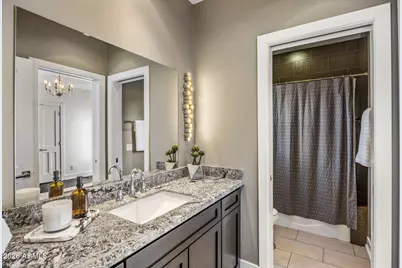 2031 N 17th Avenue, Phoenix, AZ 85007 - Photo 19