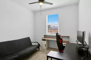 12334 W Levi Dr, Avondale, AZ 85323 - Photo 11