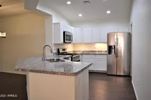 21724 N Verde Ridge Dr, Sun City West, AZ 85375 - Photo 7