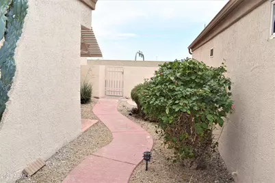 21724 N Verde Ridge Drive, Sun City West, AZ 85375 - Photo 27