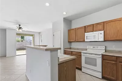 3651 E Sundance Avenue, Gilbert, AZ 85297 - Photo 11