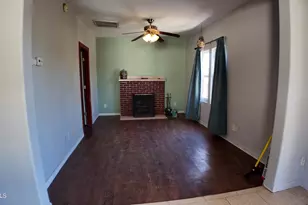 133 N Hibbert St, Mesa, AZ 85201 - Photo 9