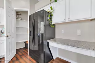 7506 E Navarro Ave, Mesa, AZ 85209 - Photo 9