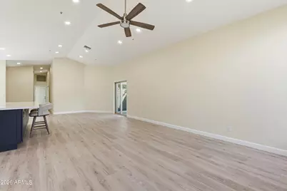 8832 E Sunnyside Drive, Scottsdale, AZ 85260 - Photo 15