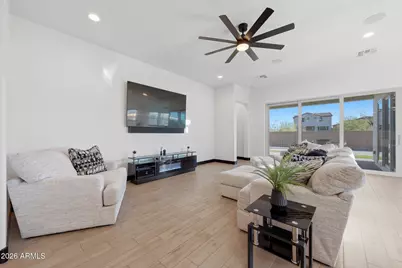 21589 W Pierson Street, Buckeye, AZ 85396 - Photo 27