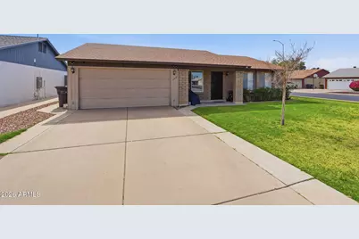 2421 E Hilton Avenue, Mesa, AZ 85204 - Photo 5