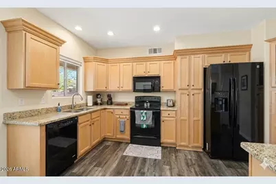 2421 E Hilton Avenue, Mesa, AZ 85204 - Photo 19