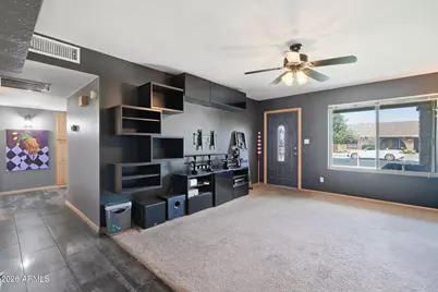 2421 E Hilton Avenue, Mesa, AZ 85204 - Photo 9