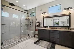 5710 E Betty Elyse Ln, Scottsdale, AZ 85254 - Photo 21