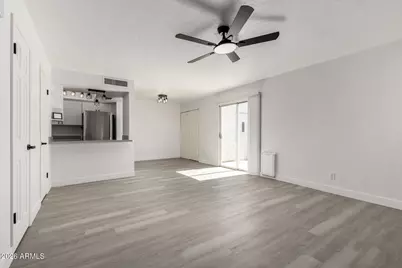 7529 N 47th Drive, Glendale, AZ 85301 - Photo 5