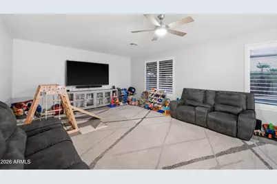 888 E Carla Vista Drive, Gilbert, AZ 85295 - Photo 11