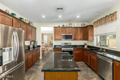 2116 W Kuralt Drive, Anthem, AZ 85086 - Photo 17