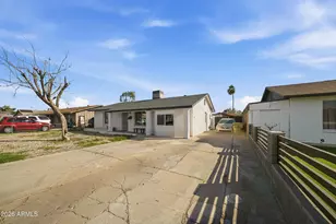 7811 W Oregon Ave, Glendale, AZ 85303 - Photo 1