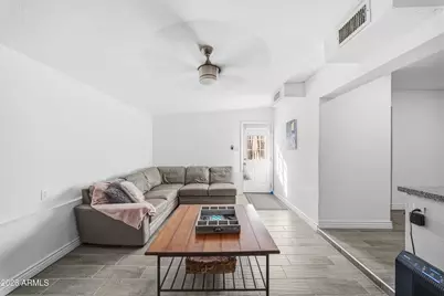 7811 W Oregon Avenue, Glendale, AZ 85303 - Photo 7