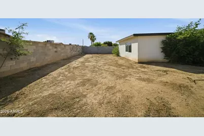 7811 W Oregon Avenue, Glendale, AZ 85303 - Photo 23