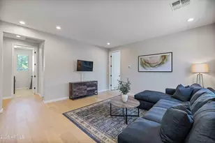 2909 E Sands Dr, Phoenix, AZ 85050 - Photo 27