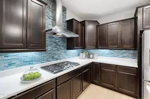 2909 E Sands Dr, Phoenix, AZ 85050 - Photo 3