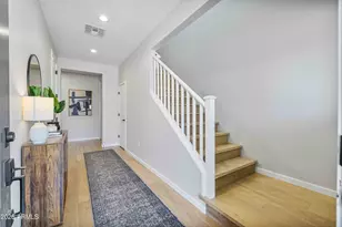 2909 E Sands Dr, Phoenix, AZ 85050 - Photo 11