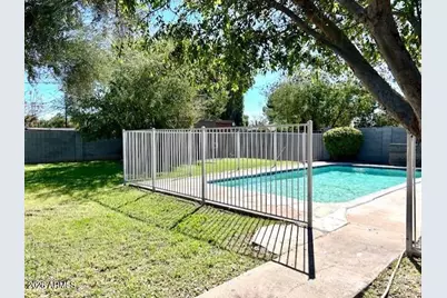 1539 W Berridge Lane, Phoenix, AZ 85015 - Photo 11