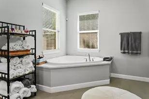 311 E Maryland Ave, Phoenix, AZ 85012 - Photo 27