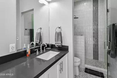 311 E Maryland Avenue, Phoenix, AZ 85012 - Photo 35