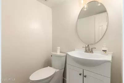 3136 N 38th Street #10, Phoenix, AZ 85018 - Photo 17