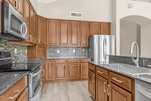 16225 S 1st St, Phoenix, AZ 85048 - Photo 11