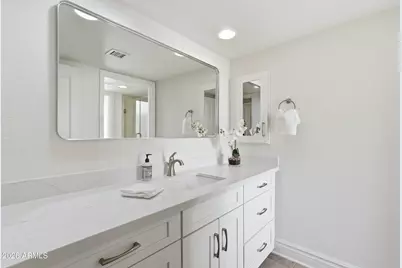 3800 E Lincoln Drive #6, Phoenix, AZ 85018 - Photo 27