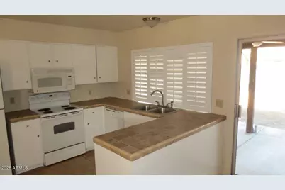 4030 E Windrose Drive, Phoenix, AZ 85032 - Photo 5