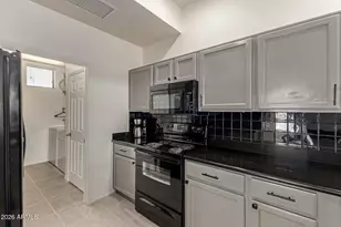 8270 N Hayden Rd, Scottsdale, AZ 85258 - Photo 11