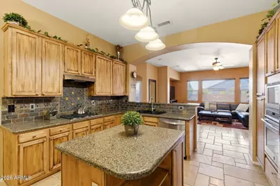 4821 E Kirkland Road, Phoenix, AZ 85054 - Photo 9