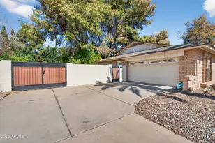 6968 W Calavar Rd, Peoria, AZ 85381 - Photo 5