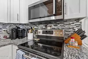6968 W Calavar Rd, Peoria, AZ 85381 - Photo 13
