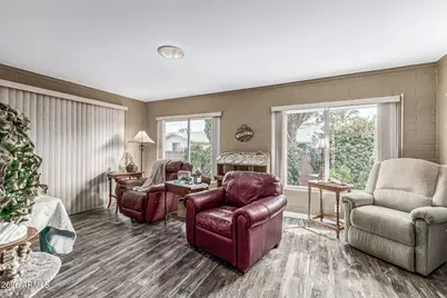 10235 W Clair Drive, Sun City, AZ 85351 - Photo 11