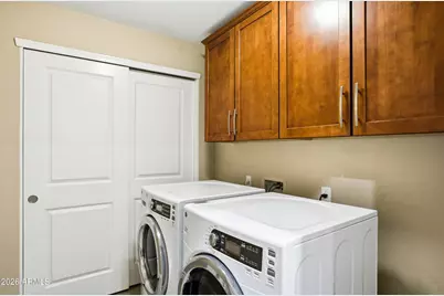 7601 E Indian Bend Road #1044, Scottsdale, AZ 85250 - Photo 9