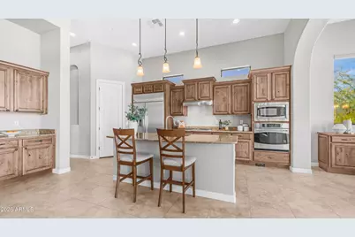 8334 E Laurel Circle, Mesa, AZ 85207 - Photo 9