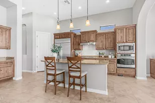 8334 E Laurel Cir, Mesa, AZ 85207 - Photo 9