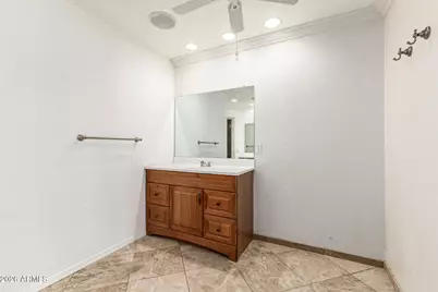 21524 N 66th Lane, Glendale, AZ 85308 - Photo 19
