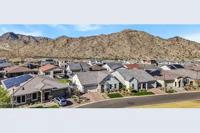 21448 W Hillcrest Boulevard, Buckeye, AZ 85396 - Photo 47